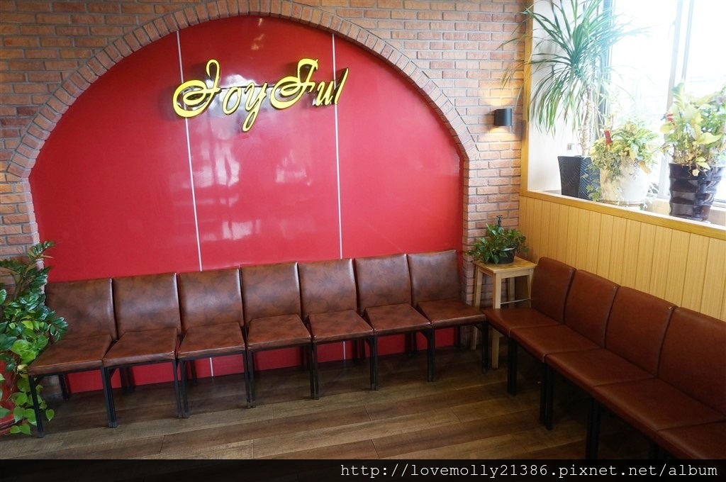 20250816-dg2gl