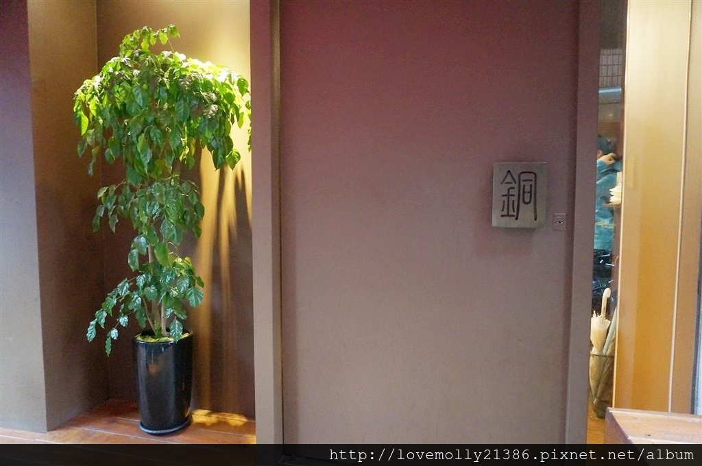 20250816-r6vgt