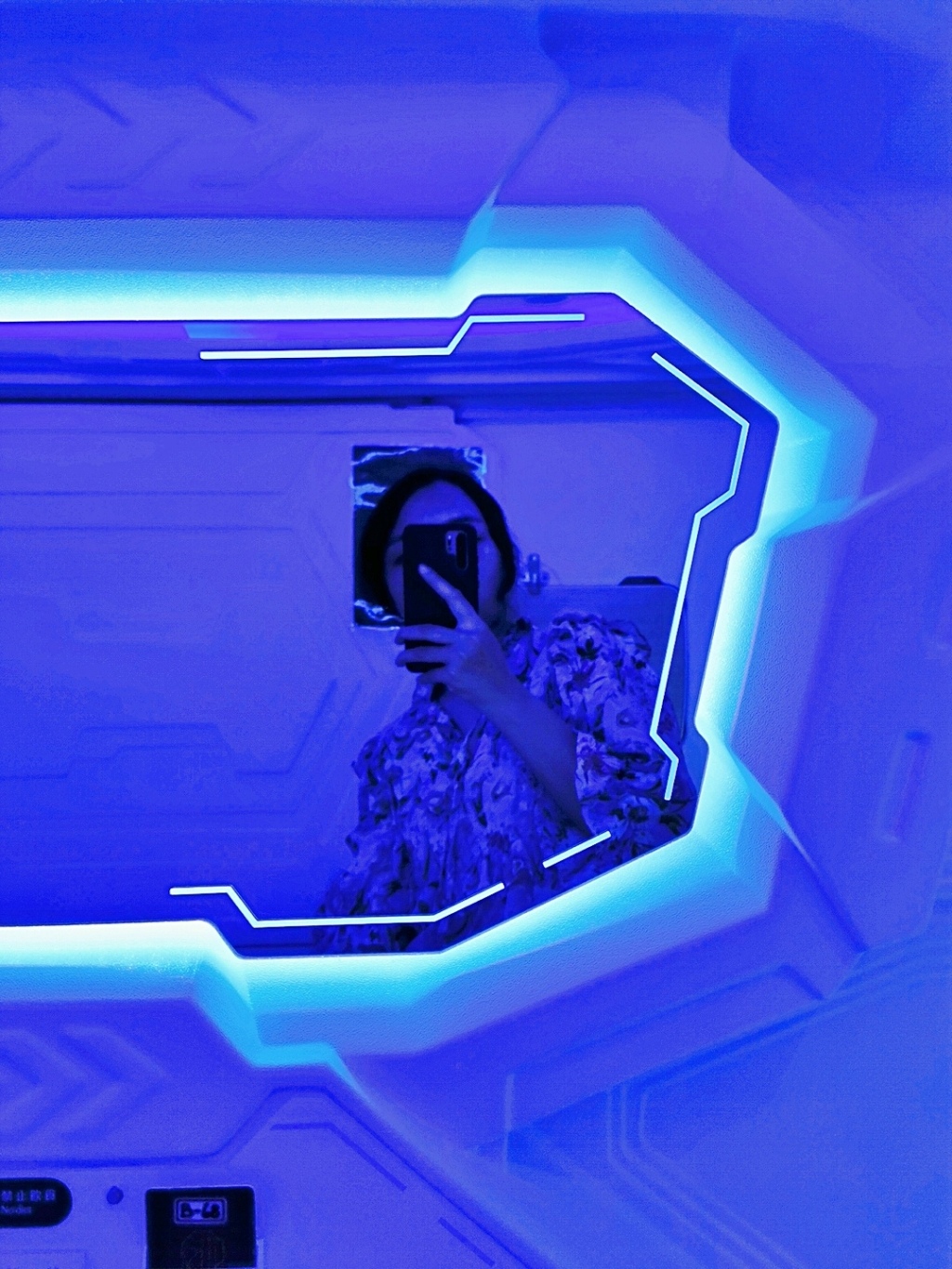20250817-el1y8