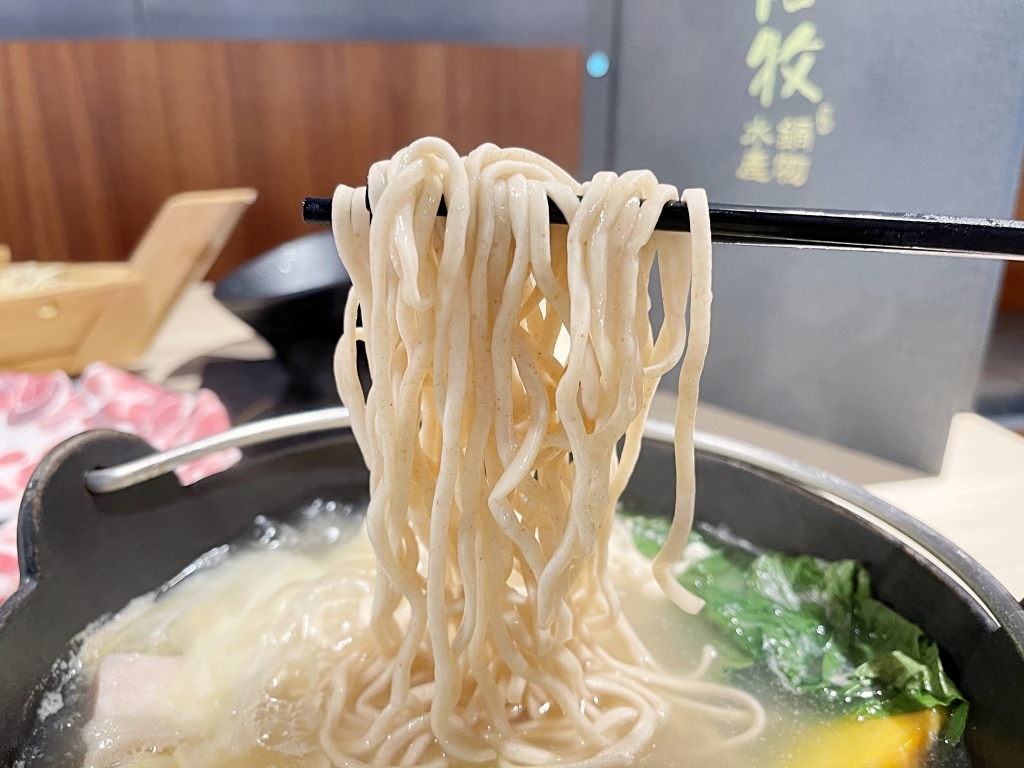 20250817-u4w9d