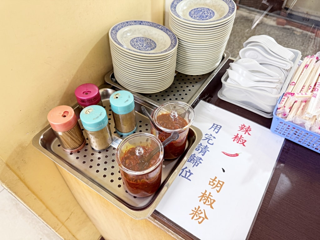 【美食】高雄苓雅「南豐魯肉飯」自強夜市人氣小吃推薦,魯肉飯飄香一甲子,500碗星級主廚推薦! - 第7張圖