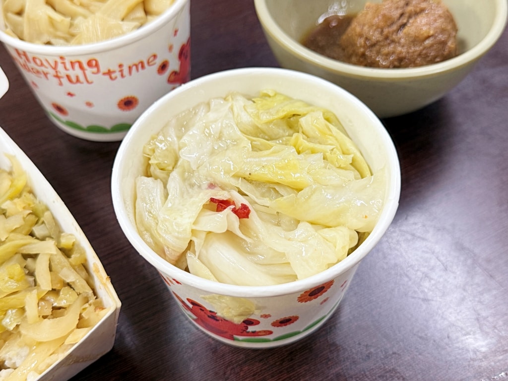 【美食】高雄苓雅「南豐魯肉飯」自強夜市人氣小吃推薦,魯肉飯飄香一甲子,500碗星級主廚推薦! - 第13張圖