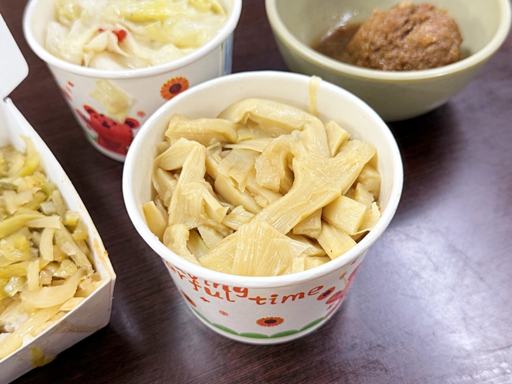 【美食】高雄苓雅「南豐魯肉飯」自強夜市人氣小吃推薦,魯肉飯飄香一甲子,500碗星級主廚推薦! - 第12張圖