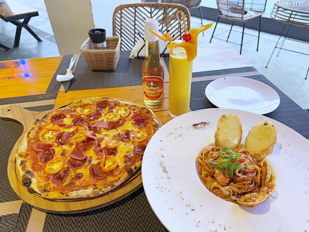 【菲律賓美食推薦】墨寶「One Piece Bistro」墨寶人氣義式餐廳推薦,氣氛超chill現場還有音樂表演! - 第6張圖