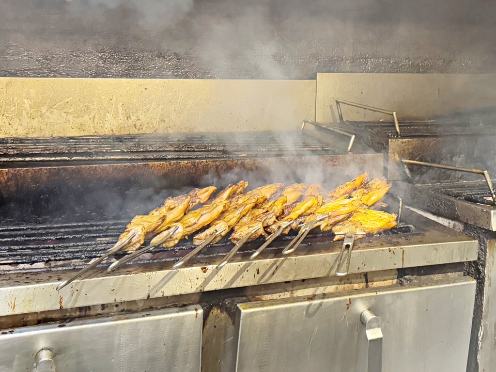【菲律賓美食推薦】宿霧「Mang Inasal」菲律賓人氣燒烤連鎖餐廳,炭火現烤雞腿搭配白飯吃到飽超過癮! - 第3張圖