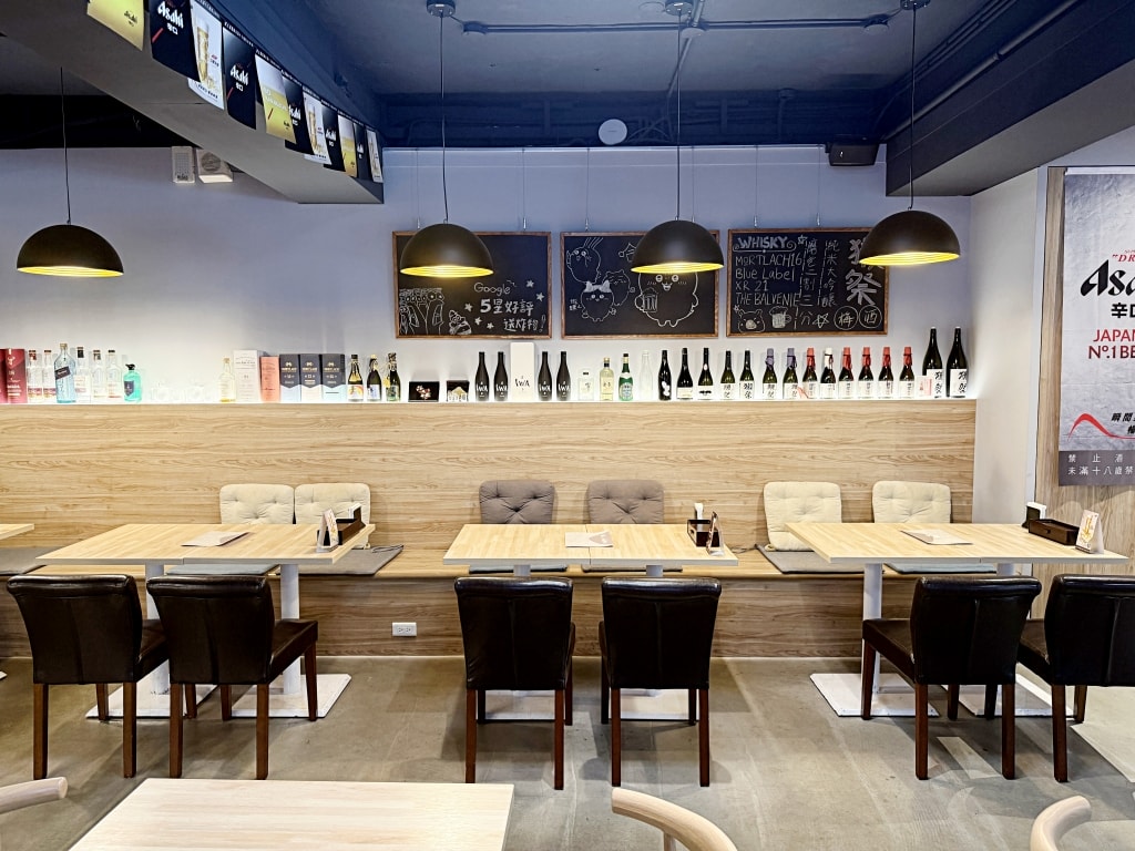 【美食】台北中山「MJ餐酒館(私廚)」行天宮商業午餐推薦,慢燉老母雞湯麵、秘傳老兵牛肉麵都好吃!(台北包場、場地租借) - 第6張圖