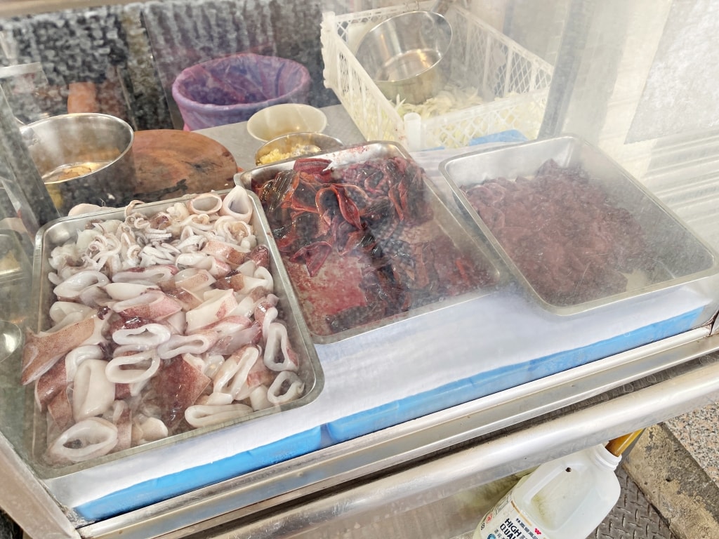 【美食】台南中西區「德興鱔魚意麵」台南人氣小吃推薦，大火快炒鑊氣十足在地人最愛!