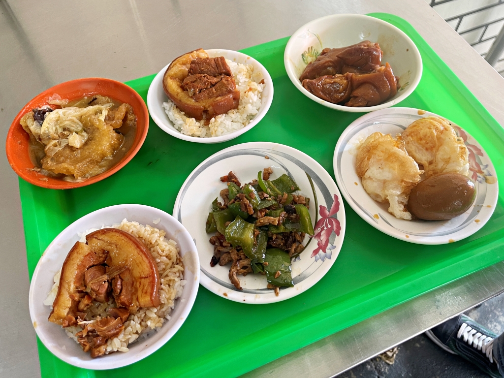 【美食】彰化花壇「阿宏豬腳爌肉專賣店」彰化超人氣爌肉飯,晚來真的會吃不到! - 第12張圖