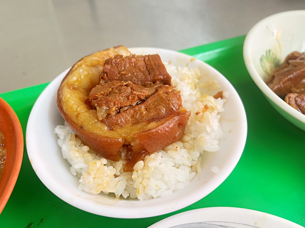 【美食】彰化花壇「阿宏豬腳爌肉專賣店」彰化超人氣爌肉飯,晚來真的會吃不到! - 第13張圖