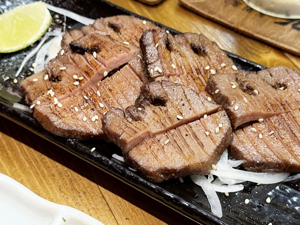 【美食】新北蘆洲「蔦燒居酒屋 蘆洲店」蘆洲居酒屋推薦，老饕最愛日式居酒屋，Google有4.9顆星超高評價!