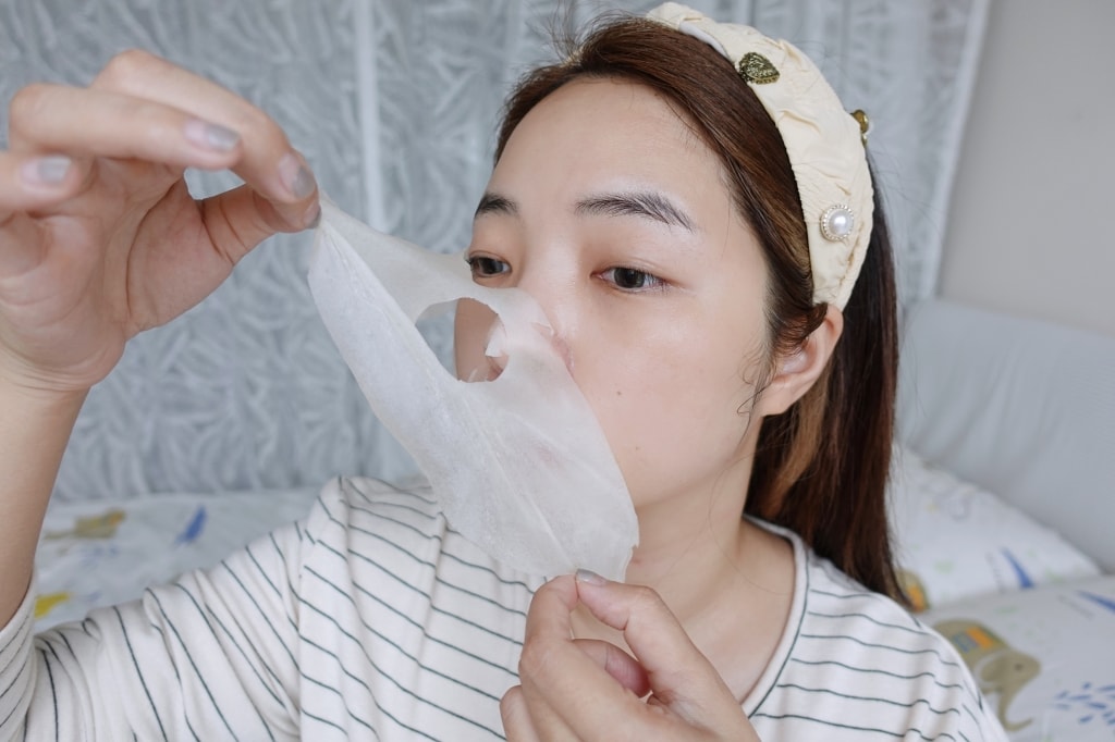 【保養】「HQ Essence 賦活煥膚天絲面膜」深層保濕急救面膜推薦，海洋膠原溫和修復肌膚，給你細緻好膚質!