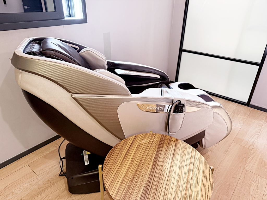 【釜山住宿推薦】「Seomyeon Brown-dot hotel Gold」西面周邊附浴缸、按摩椅一晚不到兩千,超高CP值住宿推薦! - 第8張圖 【釜山住宿推薦】「Seomyeon Brown-dot hotel Gold」西面周邊附浴缸、按摩椅一晚不到兩千,超高CP值住宿推薦!