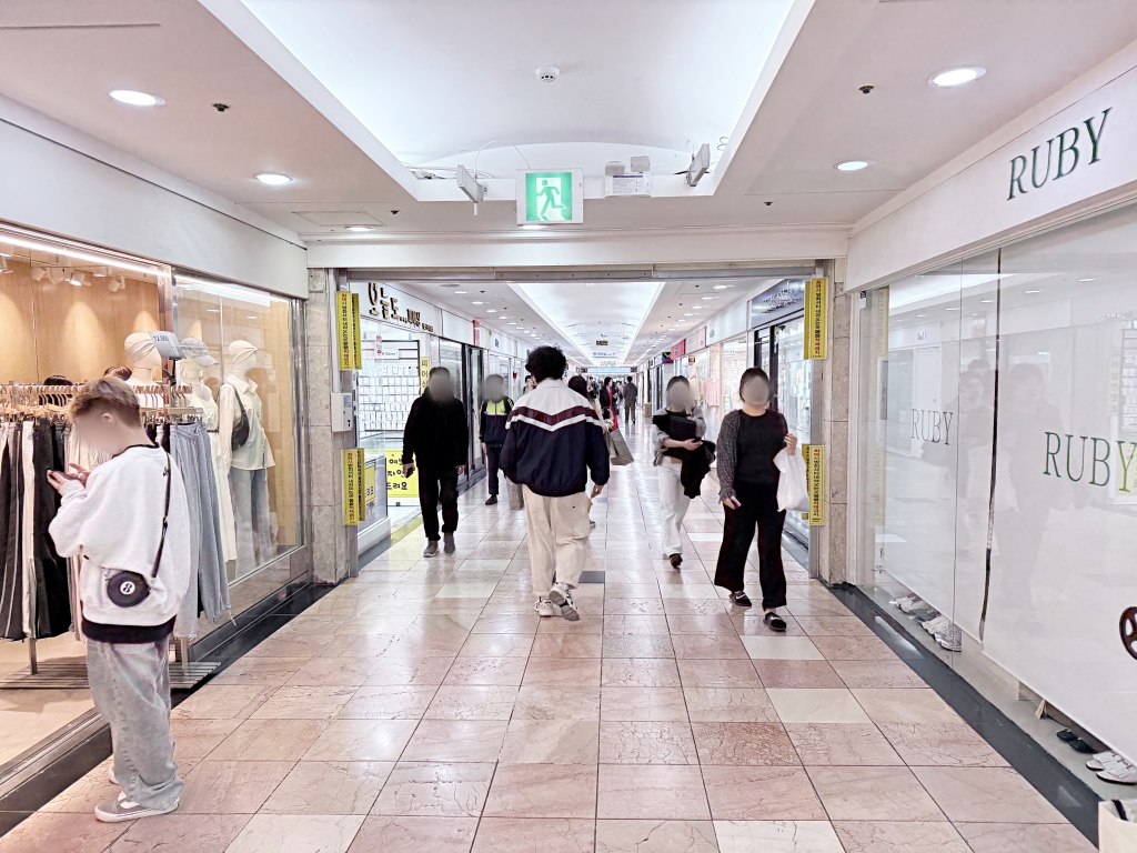 【釜山住宿推薦】「Seomyeon Brown-dot hotel Gold」西面周邊附浴缸、按摩椅一晚不到兩千,超高CP值住宿推薦! - 第3張圖 【釜山住宿推薦】「Seomyeon Brown-dot hotel Gold」西面周邊附浴缸、按摩椅一晚不到兩千,超高CP值住宿推薦!