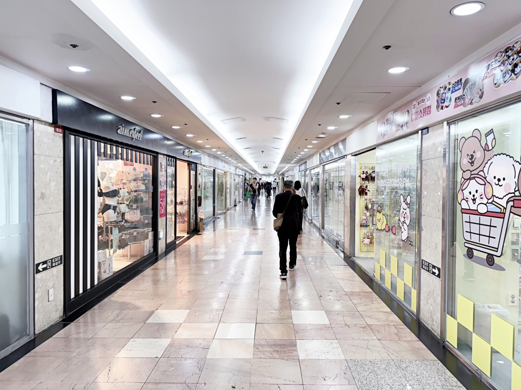 【釜山住宿推薦】「Seomyeon Brown-dot hotel Gold」西面周邊附浴缸、按摩椅一晚不到兩千,超高CP值住宿推薦! - 第2張圖 【釜山住宿推薦】「Seomyeon Brown-dot hotel Gold」西面周邊附浴缸、按摩椅一晚不到兩千,超高CP值住宿推薦!