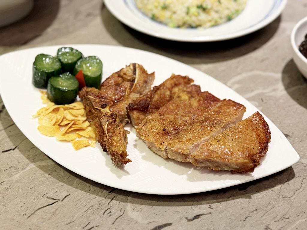 【美食】台北南港「Neverland Noodle Bar」南港牛肉麵推薦，細火慢熬湯頭甘醇美味!