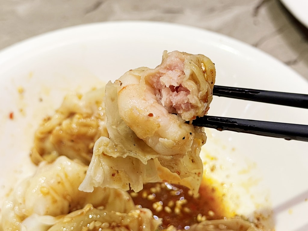 【美食】台北南港「Neverland Noodle Bar」南港牛肉麵推薦，細火慢熬湯頭甘醇美味!