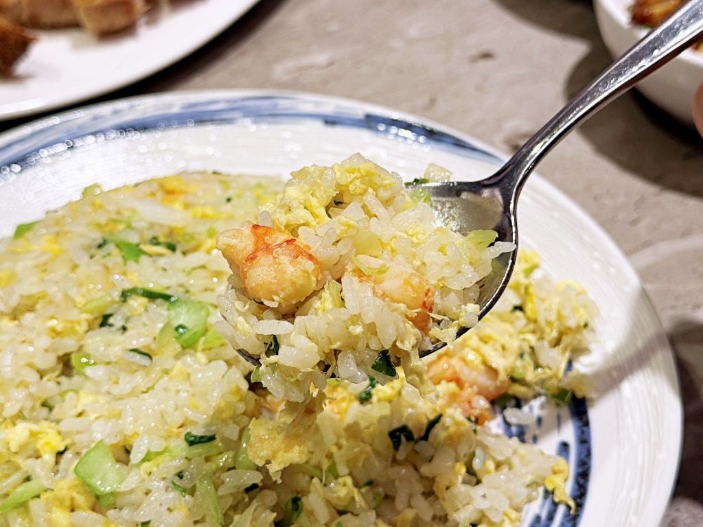 【美食】台北南港「Neverland Noodle Bar」南港牛肉麵推薦，細火慢熬湯頭甘醇美味!