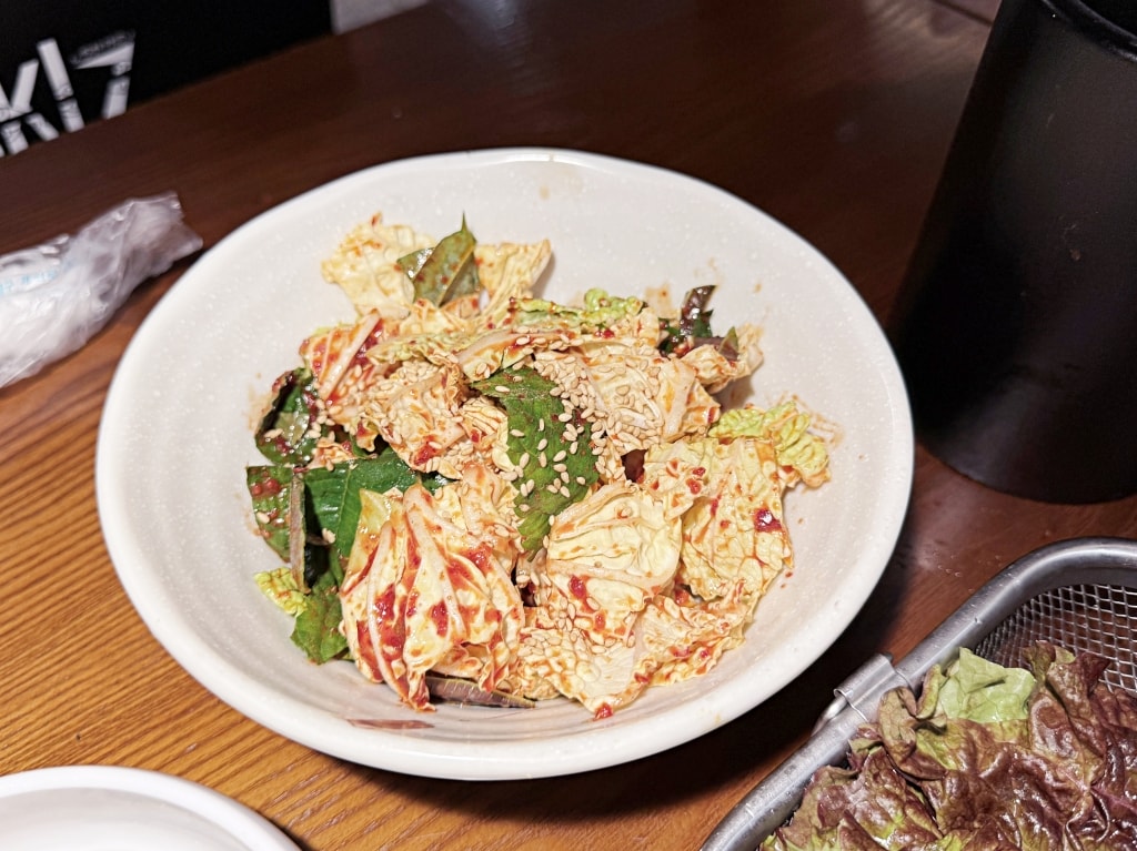 【釜山美食推薦】「83獬豸83해치 西面店」西面美食烤肉推薦，超人氣專人代烤烤肉店!