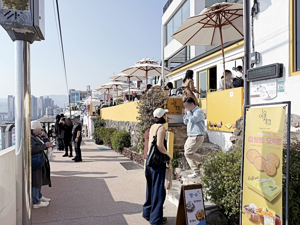 【釜山景點推薦】「白淺灘文化村 Huinnyeoul Culture Village」影島必訪海景文化藝術村，絕美海景第一排超好拍!