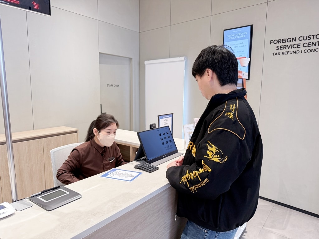 【釜山景點推薦】「新世界百貨公司 Centum City店」釜山潮牌、美妝、美食都在這，購物血拼一站買齊!(會員卡辦理分享)
