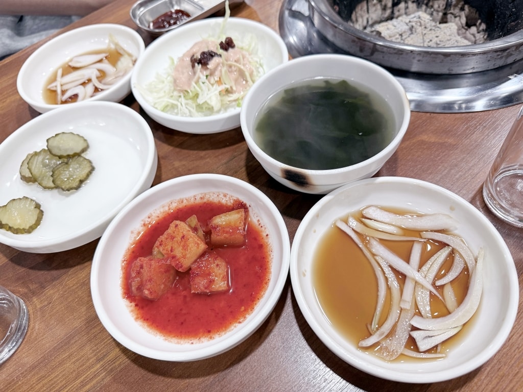 【釜山美食推薦】「釜山烤肋排부산쪽쪽갈비」西面站必吃排隊美食,純木炭烘烤香氣十足超美味! - 第9張圖 【釜山美食推薦】「釜山烤肋排부산쪽쪽갈비」西面站必吃排隊美食,純木炭烘烤香氣十足超美味!
