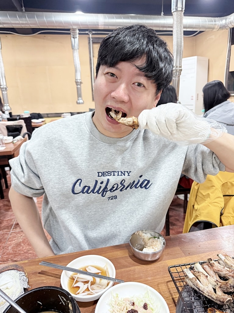 【釜山美食推薦】「釜山烤肋排부산쪽쪽갈비」西面站必吃排隊美食,純木炭烘烤香氣十足超美味! - 第18張圖 【釜山美食推薦】「釜山烤肋排부산쪽쪽갈비」西面站必吃排隊美食,純木炭烘烤香氣十足超美味!