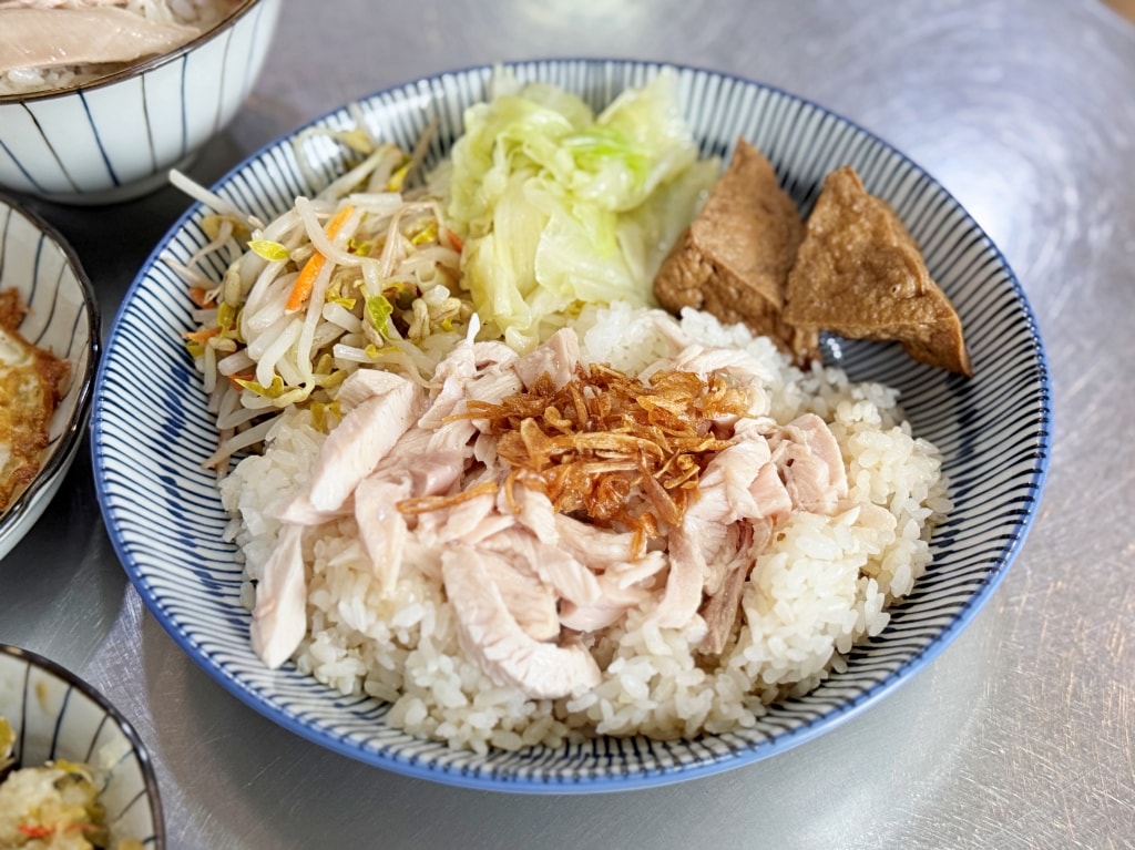 【美食】嘉義西區「這一家火雞肉飯」嘉義火雞肉飯推薦,在地人最愛家常溫馨小店! - 第6張圖 【美食】嘉義西區「這一家火雞肉飯」嘉義火雞肉飯推薦,在地人最愛家常溫馨小店!