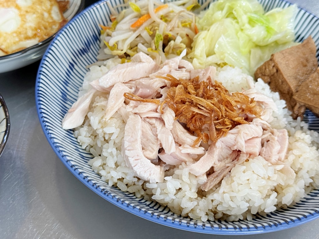 【美食】嘉義西區「這一家火雞肉飯」嘉義火雞肉飯推薦,在地人最愛家常溫馨小店! - 第7張圖 【美食】嘉義西區「這一家火雞肉飯」嘉義火雞肉飯推薦,在地人最愛家常溫馨小店!