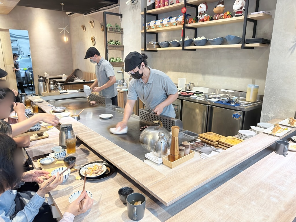 【美食】嘉義西區「米半鐵板料理」嘉義神級人氣鐵板燒餐廳,不輸高級鐵板燒的美味程度! - 第6張圖 【美食】嘉義西區「米半鐵板料理」嘉義神級人氣鐵板燒餐廳,不輸高級鐵板燒的美味程度!