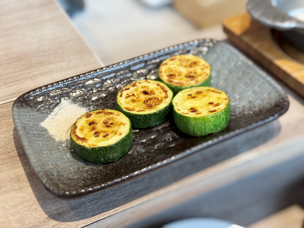 【美食】嘉義西區「米半鐵板料理」嘉義神級人氣鐵板燒餐廳,不輸高級鐵板燒的美味程度! - 第17張圖 【美食】嘉義西區「米半鐵板料理」嘉義神級人氣鐵板燒餐廳,不輸高級鐵板燒的美味程度!