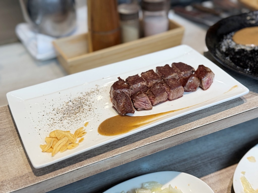 【美食】嘉義西區「米半鐵板料理」嘉義神級人氣鐵板燒餐廳,不輸高級鐵板燒的美味程度! - 第20張圖 【美食】嘉義西區「米半鐵板料理」嘉義神級人氣鐵板燒餐廳,不輸高級鐵板燒的美味程度!
