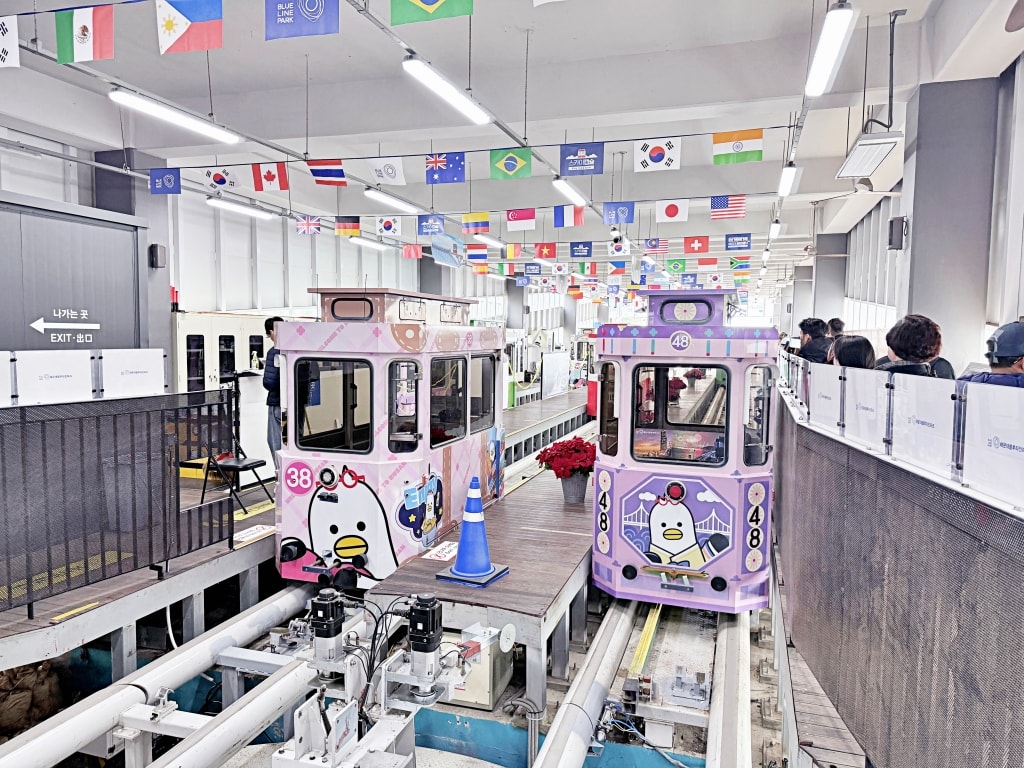 【釜山景點推薦】「海雲台藍線公園天空膠囊列車」海上繽紛小方塊,移動的觀海私人VIP包廂! - 第5張圖 【釜山景點推薦】「海雲台藍線公園天空膠囊列車」海上繽紛小方塊,移動的觀海私人VIP包廂!
