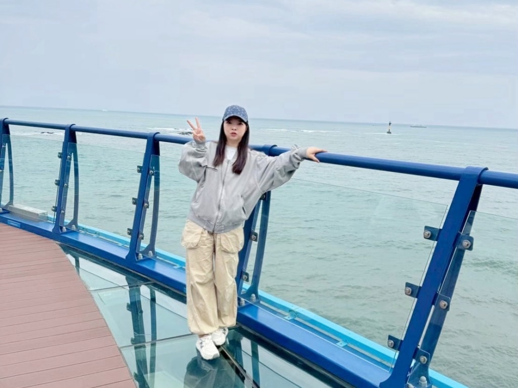 【釜山景點推薦】「海雲台綠色鐵路(Haeundae Green Railway)」青沙浦踏石觀景台、紅白雙子燈塔、海月展望台、迎月隧道多個景點一次滿足! - 第10張圖 【釜山景點推薦】「海雲台綠色鐵路(Haeundae Green Railway)」青沙浦踏石觀景台、紅白雙子燈塔、海月展望台、迎月隧道多個景點一次滿足!