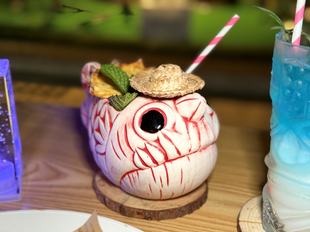 【美食】新竹湖口「JD CLUB 俱樂部」高爾夫球練習場x音樂酒吧跨界合作,想要小酌、聽歌、揮桿就來這裡! - 第22張圖 【美食】新竹湖口「JD CLUB 俱樂部」高爾夫球練習場x音樂酒吧跨界合作,想要小酌、聽歌、揮桿就來這裡!