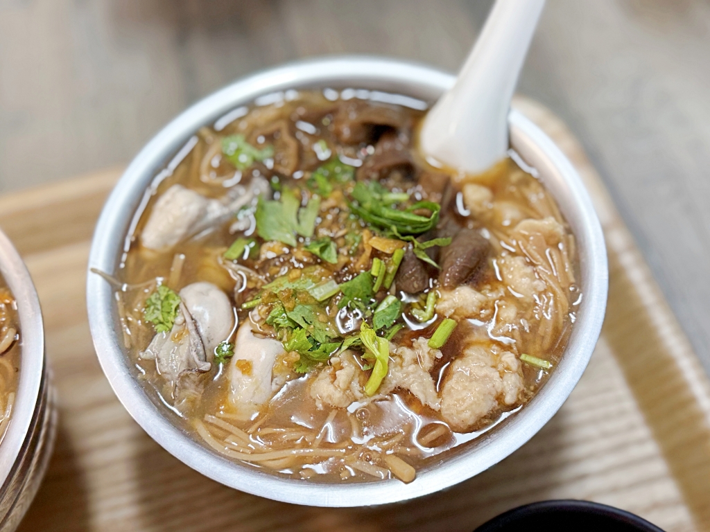 【美食】新北蘆洲「樂福麵線」蘆洲銅板小吃推薦,獨家蒜醬秘方香濃又涮嘴! - 第7張圖 【美食】新北蘆洲「樂福麵線」蘆洲銅板小吃推薦,獨家蒜醬秘方香濃又涮嘴!