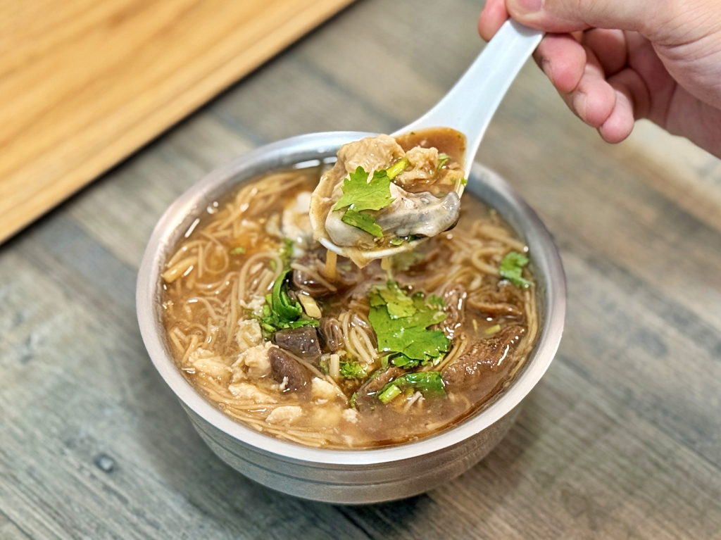 【美食】新北蘆洲「樂福麵線」蘆洲銅板小吃推薦,獨家蒜醬秘方香濃又涮嘴! - 第8張圖 【美食】新北蘆洲「樂福麵線」蘆洲銅板小吃推薦,獨家蒜醬秘方香濃又涮嘴!